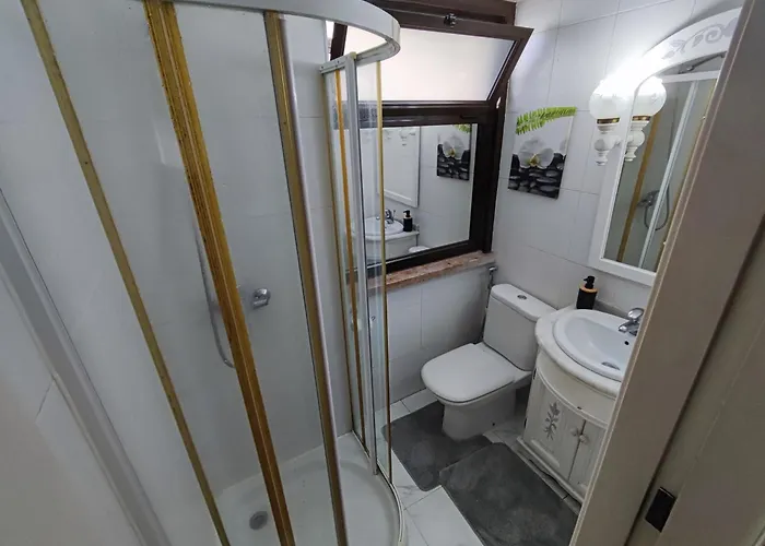 Апартаменты Alenquer, 3-Bedroom Apartment In Alojamento Santa Catarina Аленкер